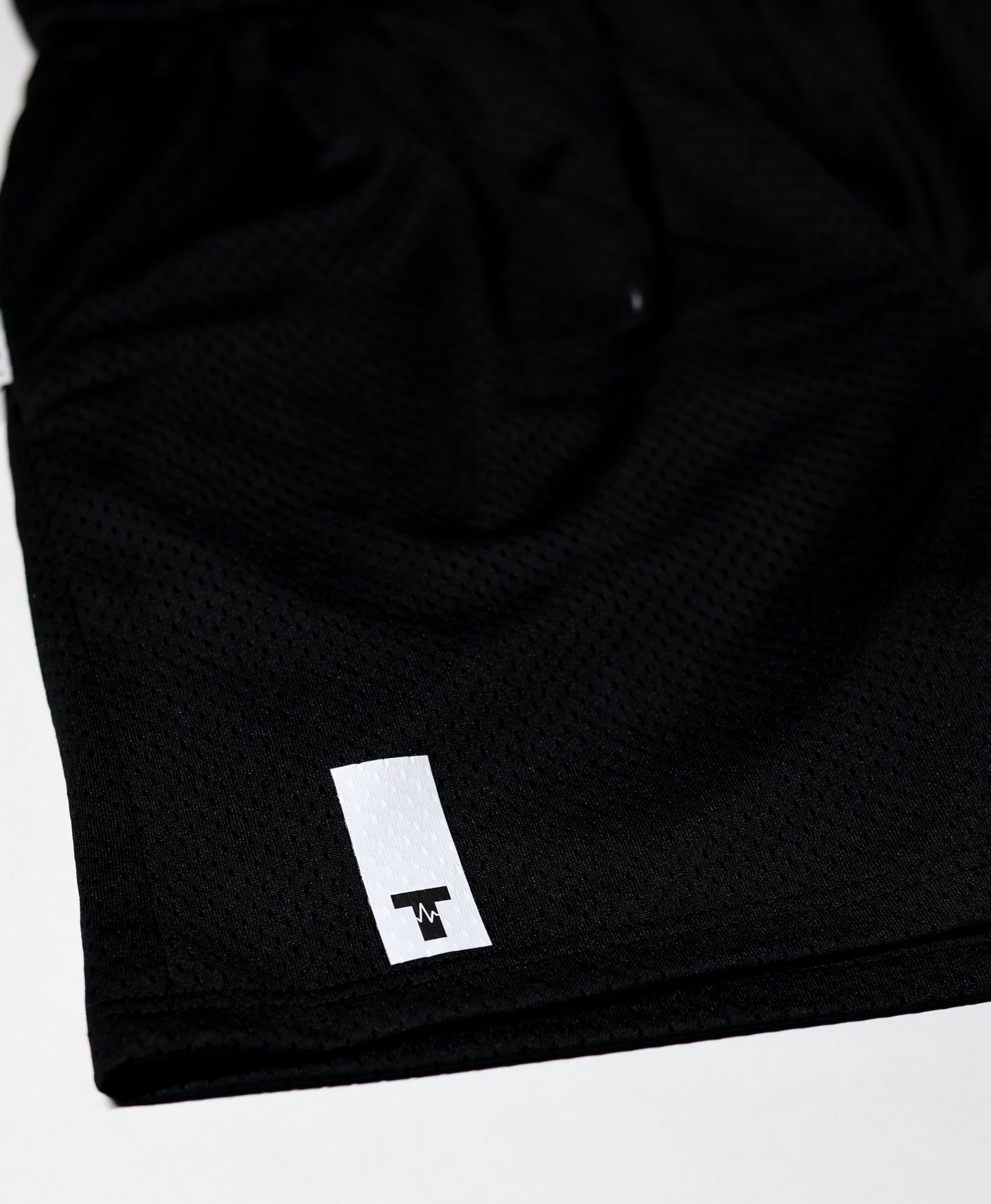Training Club Mesh Shorts [Minimalist Design]